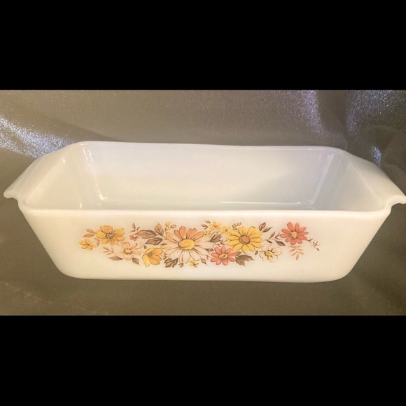 Anchor Hocking Daisies 1 Quart Rectangle Casserole Dish #441 - Picture 1 of 7
